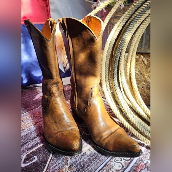 Brown Leather Cowboy Boots - Picture 4 of 9